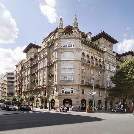 Habitacion En Vivienda Gran Via Bilbao Ngoại thất bức ảnh