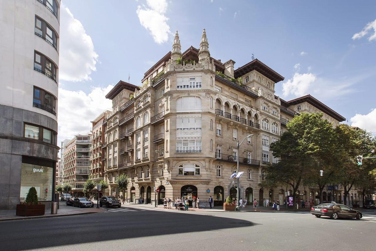 Habitacion En Vivienda Gran Via Bilbao Ngoại thất bức ảnh
