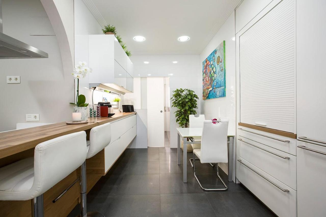 Habitacion En Vivienda Gran Via Bilbao Ngoại thất bức ảnh