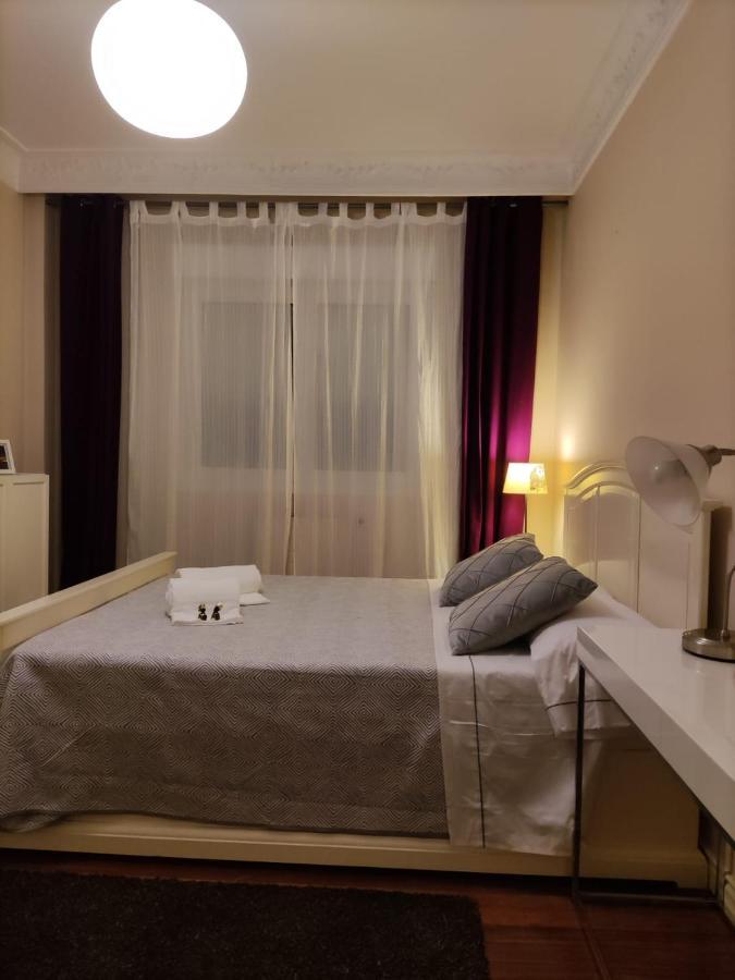 Habitacion En Vivienda Gran Via Bilbao Ngoại thất bức ảnh