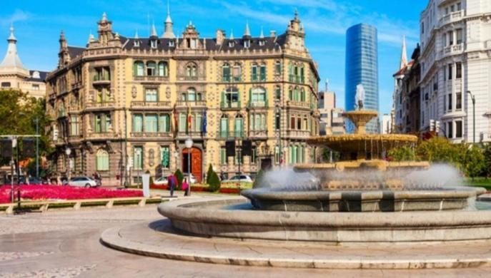 Habitacion En Vivienda Gran Via Bilbao Ngoại thất bức ảnh